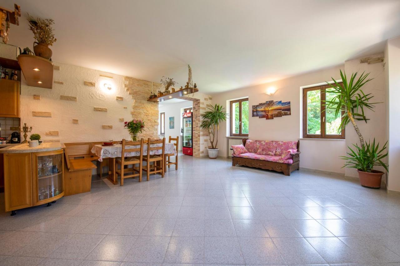 Ferienwohnung Le3Sirene Brentino Belluno Exterior foto